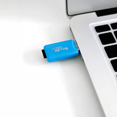 Lecteur de Cartes Multifonction Mini USB 2.0 Haute Vitesse pour Cartes TF/MicroSD (couleur aléatoire)