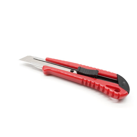 Cutter à Lame de 18mm (Couleur aléatoire)