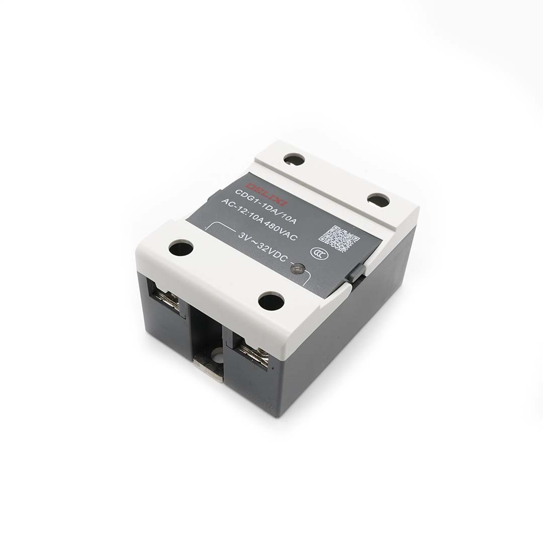 D12: Electric relay for heating plate